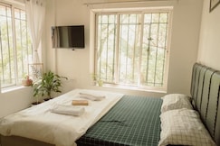 Elegant House||Entire 8 Bedroom, Kolkata