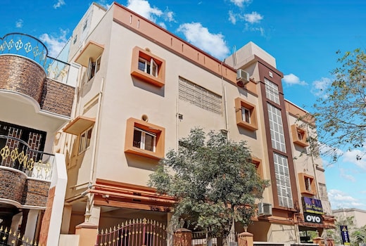 Collection O Orchid Residency Medavakkam