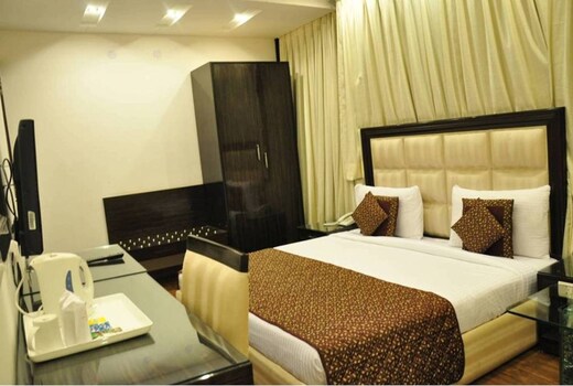 Hotel Asian plaza