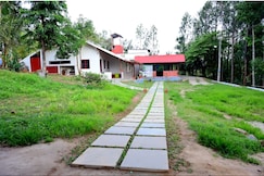 GOLDEN GATE HOMESTAY, Chikmagalur