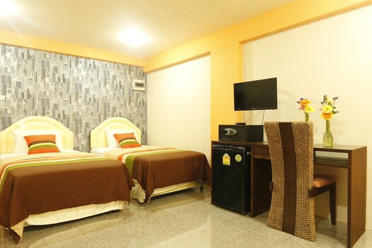 Banglumpoo Place Hotel Bangkok Bangkok Price Address Reviews
