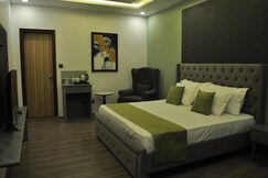 The royal palace inn, Almora
