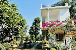 Ahluwalias Farmstay, Mandla