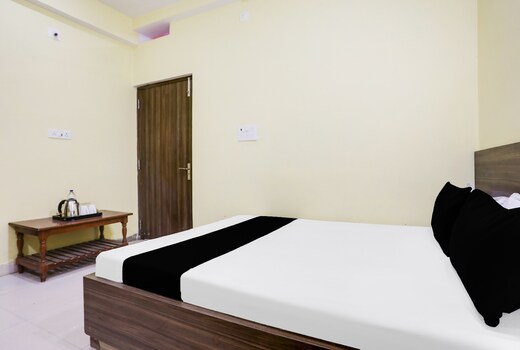 Hotel O Divisha palace