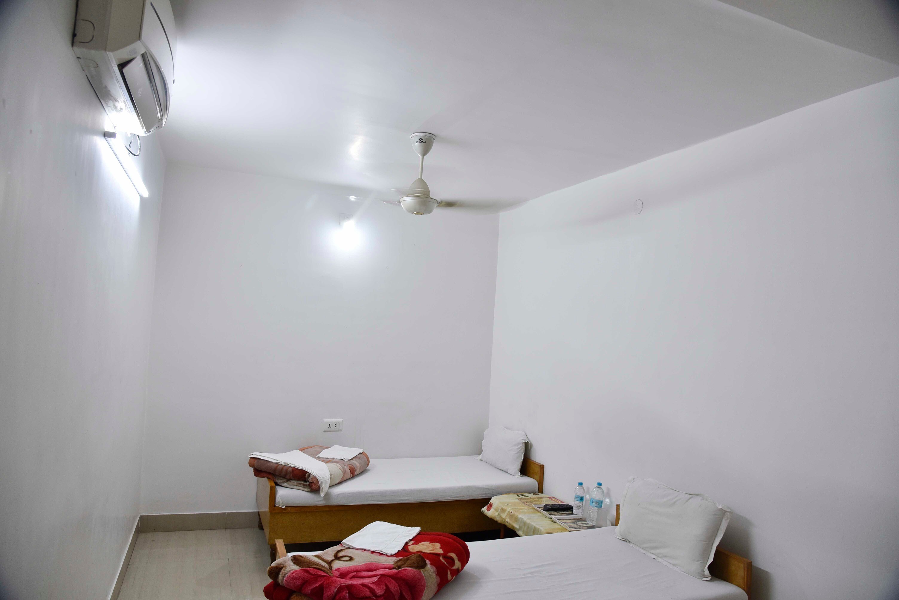 Jyoti Guest House Bodhgaya Guest House 𝐏𝐡𝐨𝐭𝐨𝐬 - 