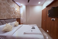 Hotel Shaurya Inn Lodging, Panvel