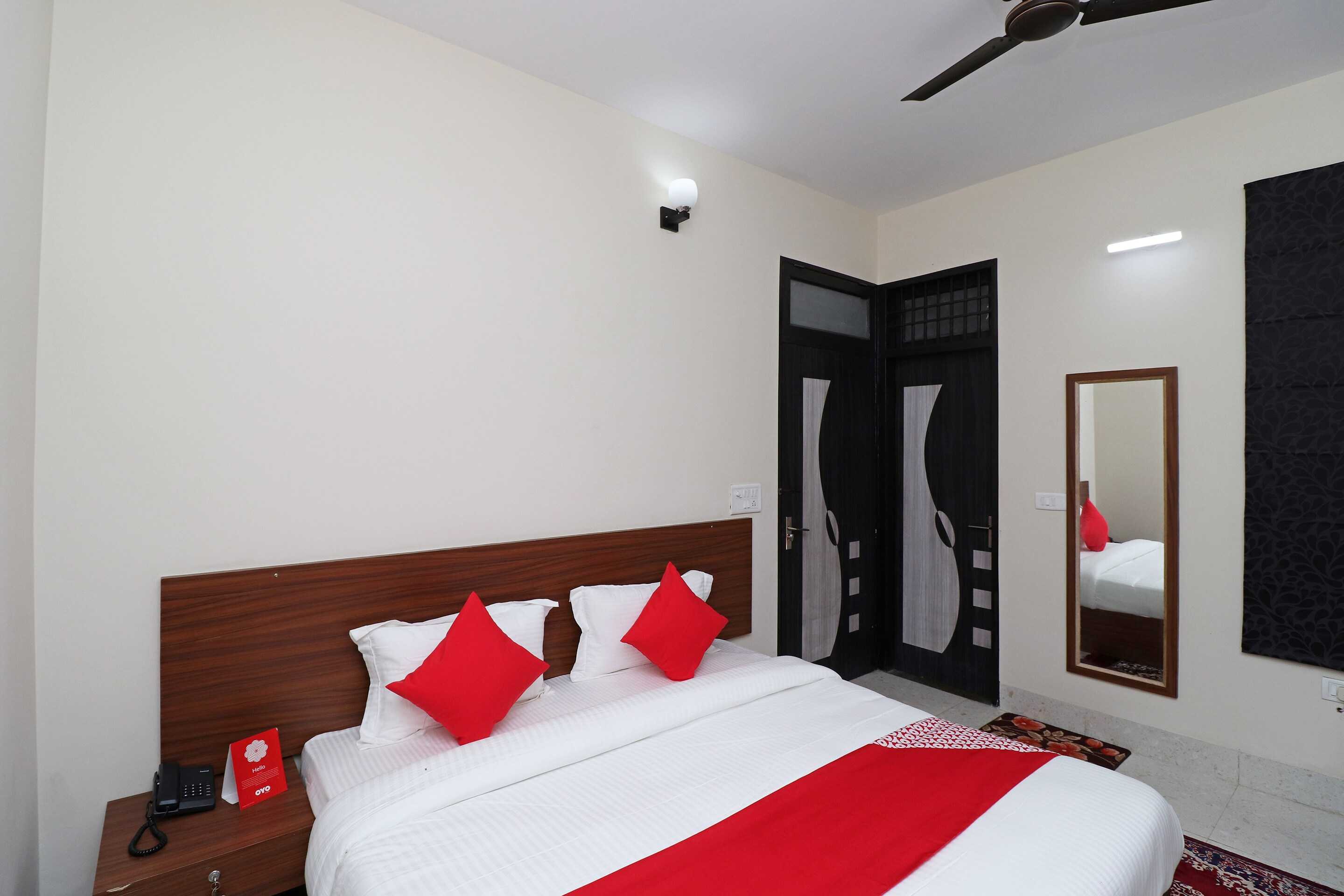 Hotel O Dwarka Palace - Tap to explore photos