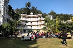 The Wild Crest Resort, Thakurdwara