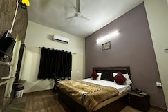 Shivanjali Palace, Ujjain