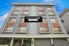 Super Townhouse Oak Sevoke Road Siliguri, Siliguri