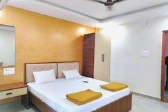 Devi Grand Lodge, Chitradurga