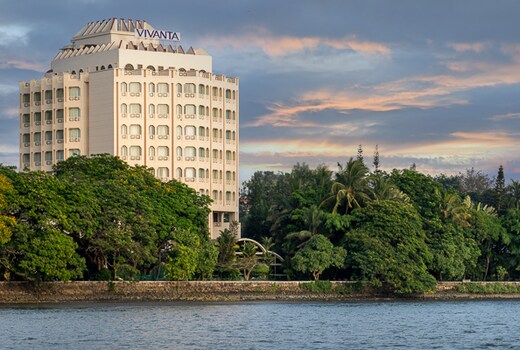 Vivanta Ernakulam, Marine Drive