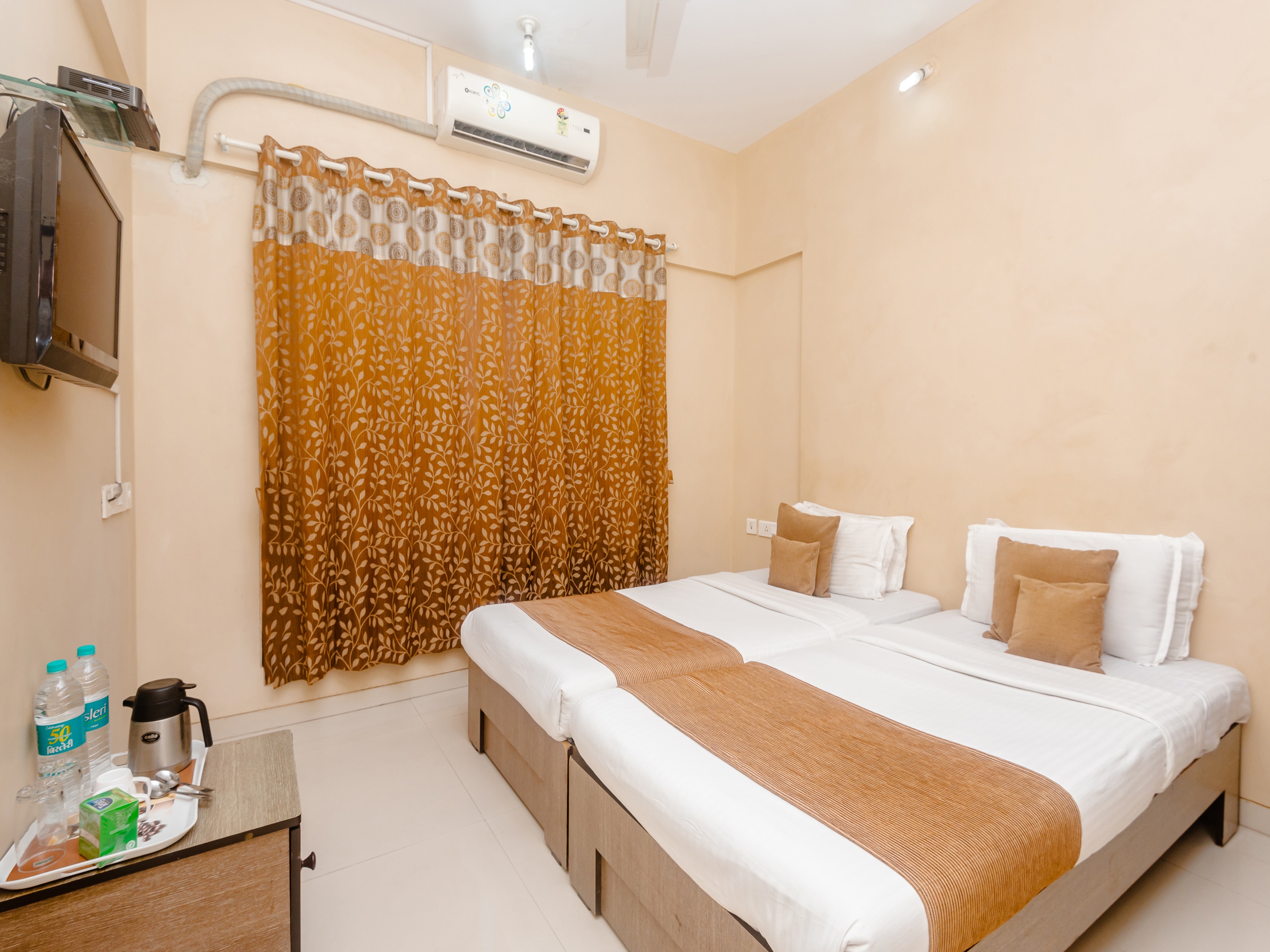 Tuliipstays Chandivali Residency - Tap to explore photos