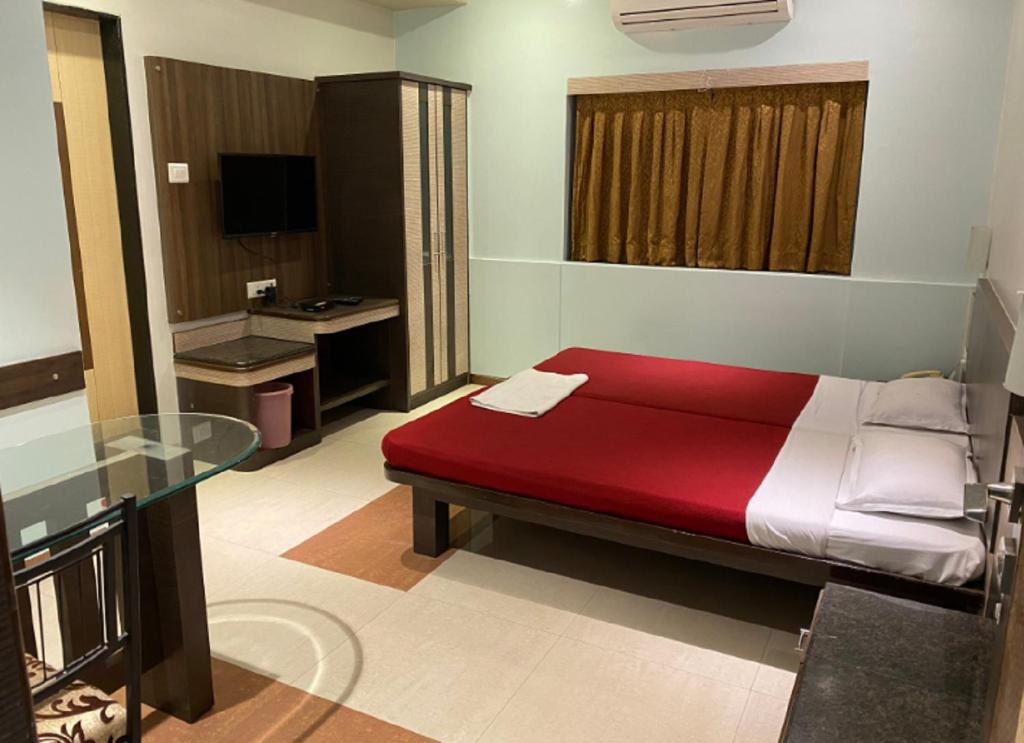 Hotel Ramakrishna International - Tap to explore photos