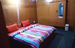 Super Deluxe Room with Mountain View