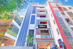 Hotel O N Grand Residency JNTU Bus Stop, Hyderabad