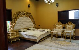 Suvira Palace with Royal experience Hill Top View