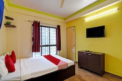 Hotel O Shree Akankha More, Kolkata