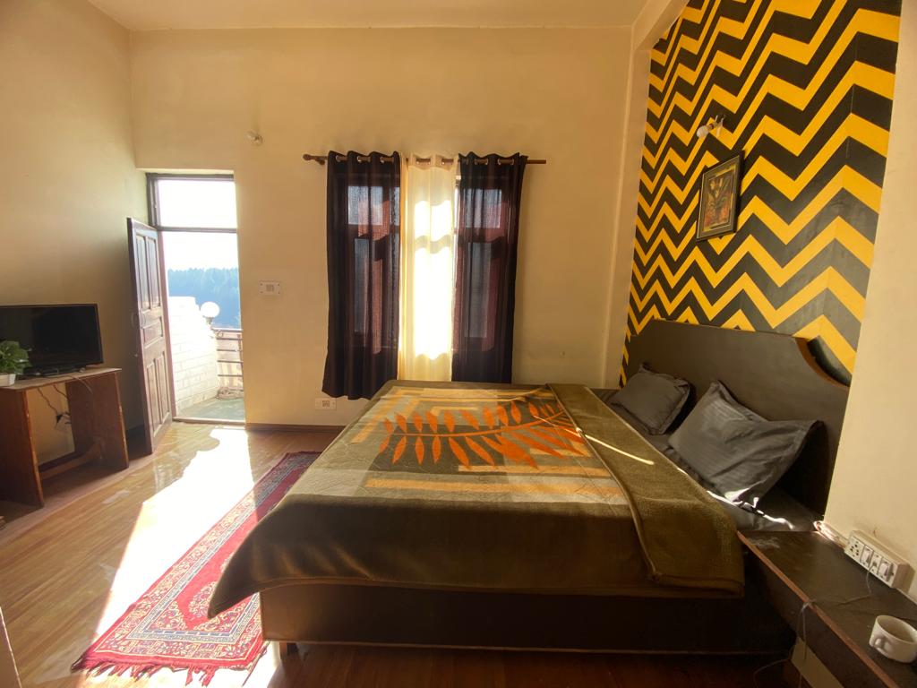 Hotel Manali Jain - Tap to explore photos