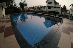 Skydale 2BH Pool Villa, Athirapilly, Chalakudy