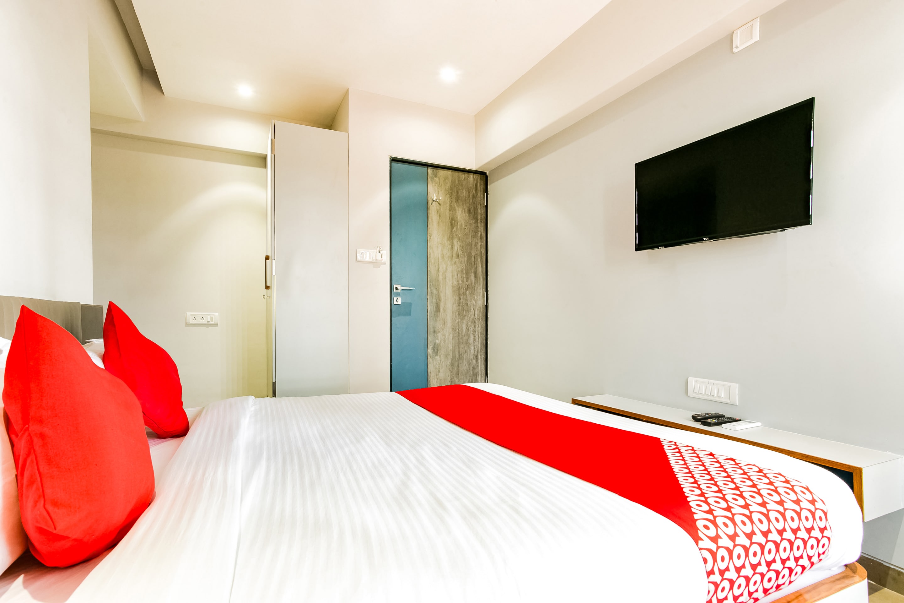 Hotel O Primma Inn - Tap to explore photos