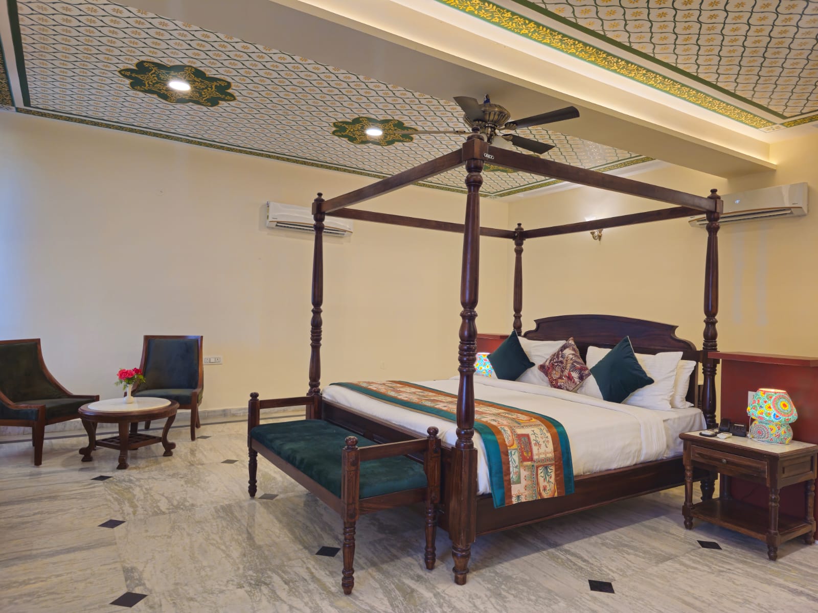 Maharaja Suite