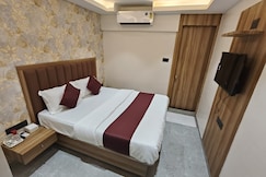 Hotel Golden Tree, Mumbai