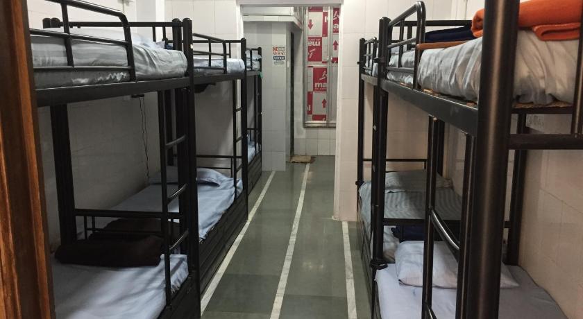 Rajesh Rest Home(Ac Dormitory & Lodge) - Tap to explore photos