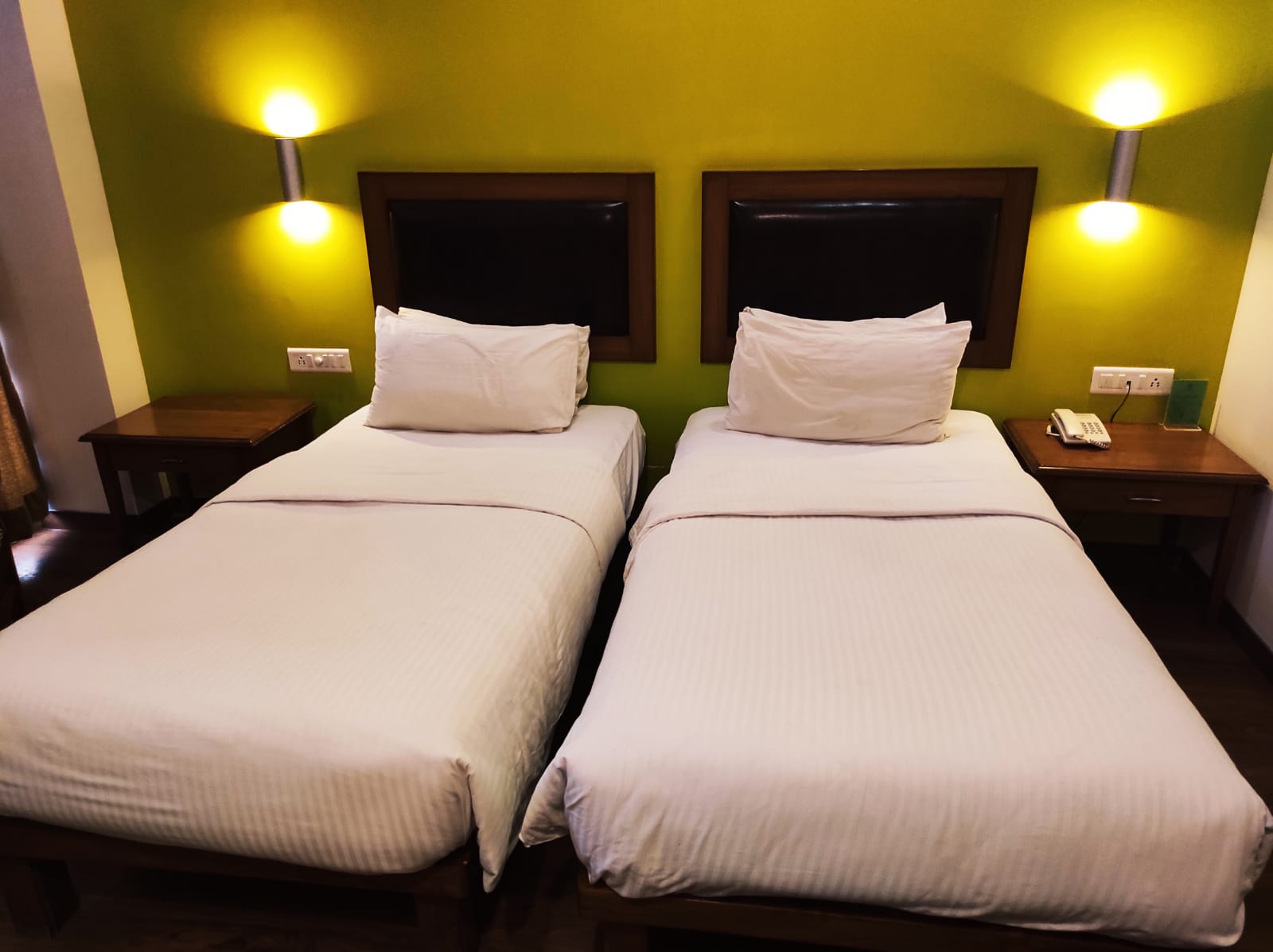 Krishna Inn By Royal Hotels 2