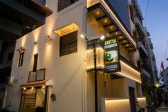Aditya Home Stay, Varanasi