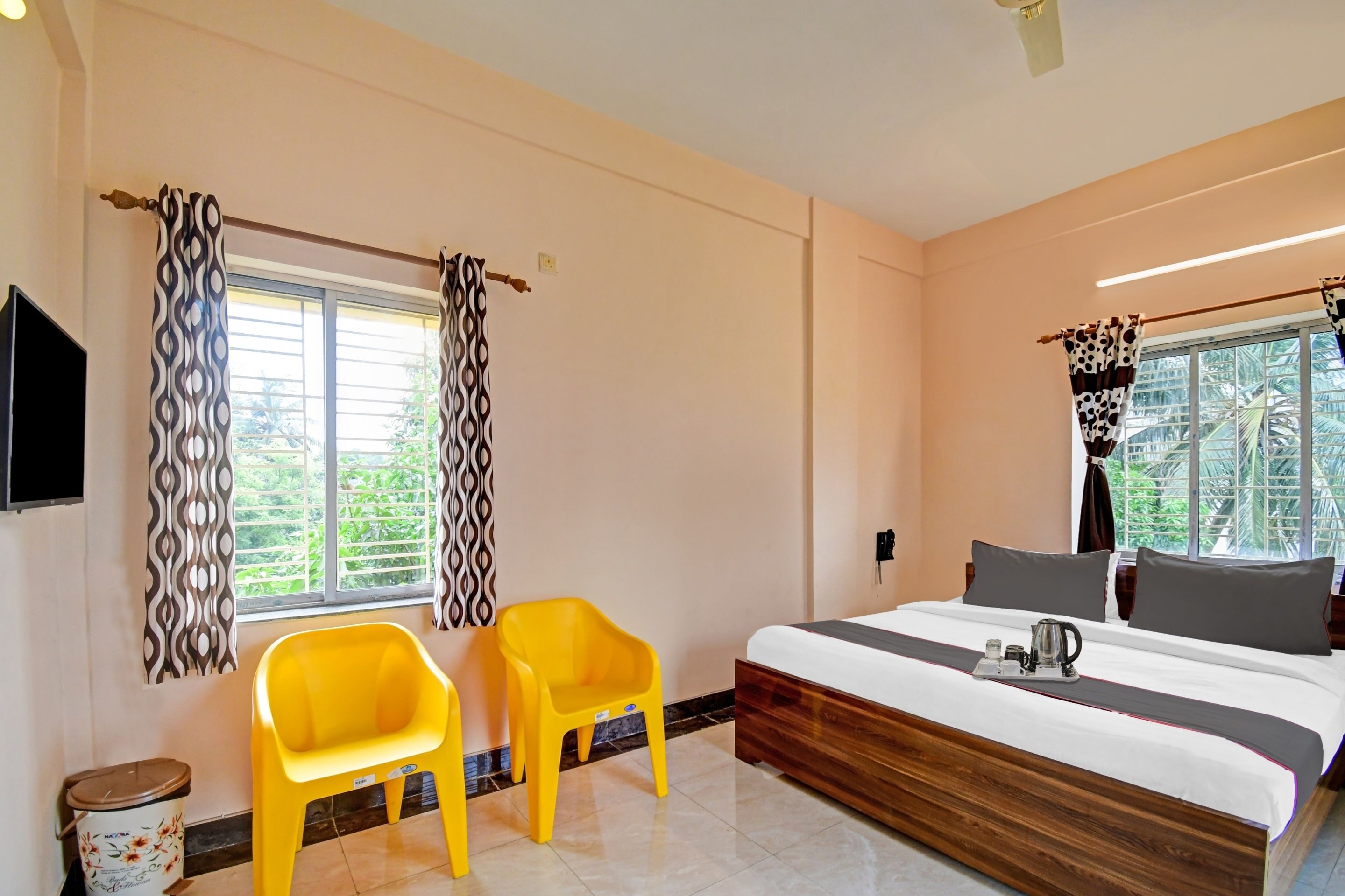 Hotel O Arham Villa - Tap to explore photos