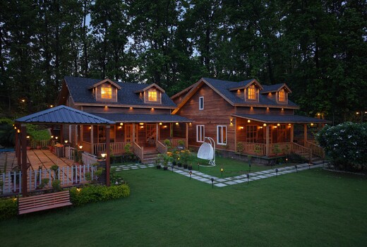 SaffronStays The Woods Pine Villa