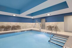 Hampton Inn by Hilton Midland, Simcoe