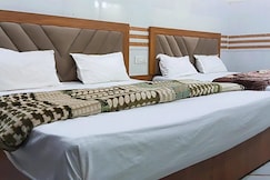 Hotel Gayatri Dham, Vrindavan