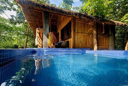 Sri Tulasi Eco Farm Tree House with Private Pool
