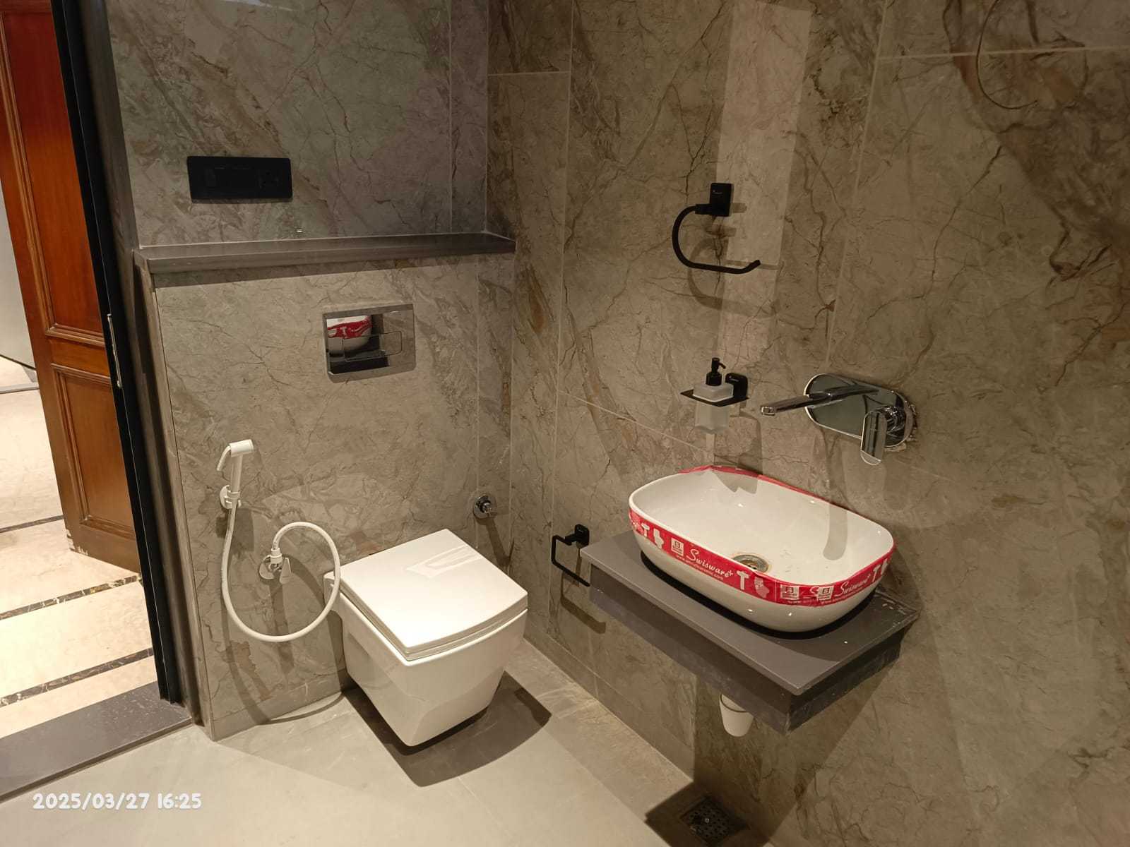Hotel O Nirman Vihar Metro Station Formerly Hotel Swastik Residency - Tap to explore photos