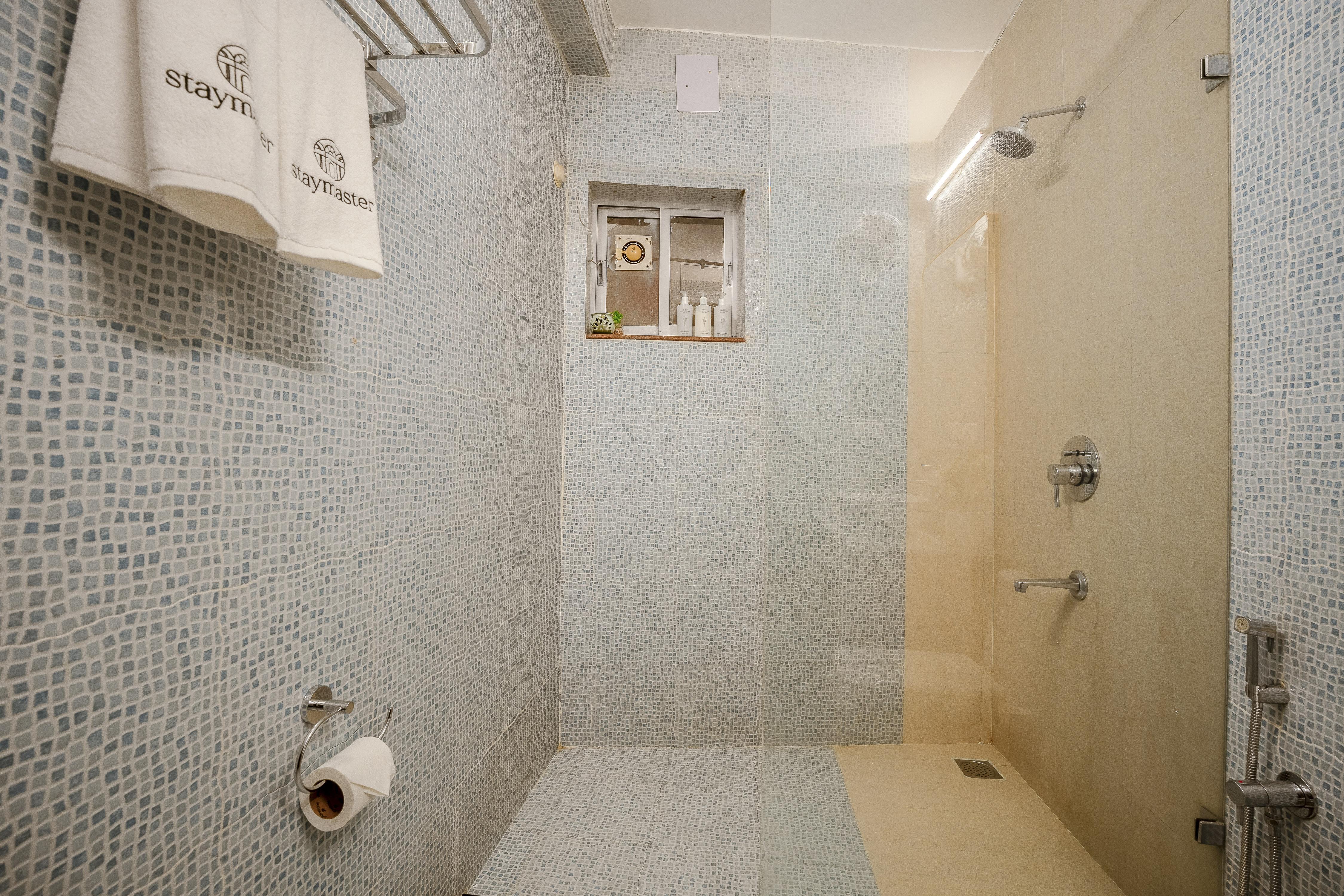 Staymaster Casa Rysa-Well Serviced Peaceful Studio - Tap to explore photos