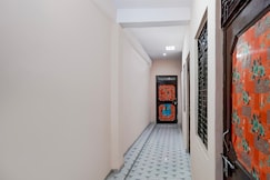 Hotel O P.K Hotel and Restaurant, Prayagraj