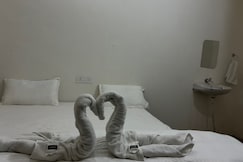 Shri Radha Madhav Accommodation, Varanasi