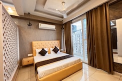 Royal Holiday Homes | Restaurant & Wi-Fi, Zirakpur