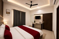 Shiv Shakti Dham | Near Prem Mandir | Free Parking, Vrindavan
