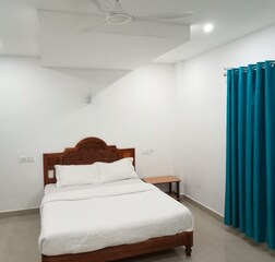 Honeymoon suite