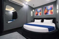 ACESTAYZ Gautam Nagar, Delhi