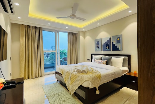 BluO 1BHK Suite - Balcony, Gym, Parking, Lift