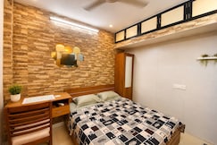 Modern Studio Retreat Carter Road Bandra West, Mumbai
