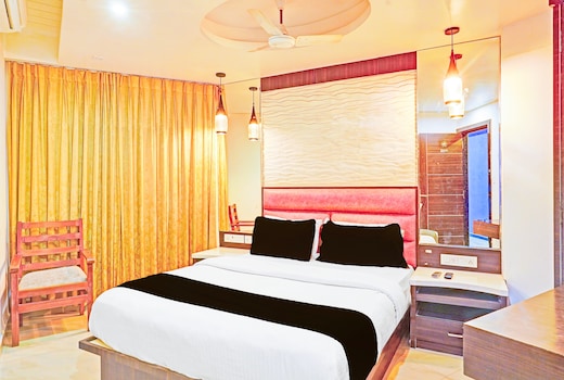 OYO 826778 Hotel Admire Suit