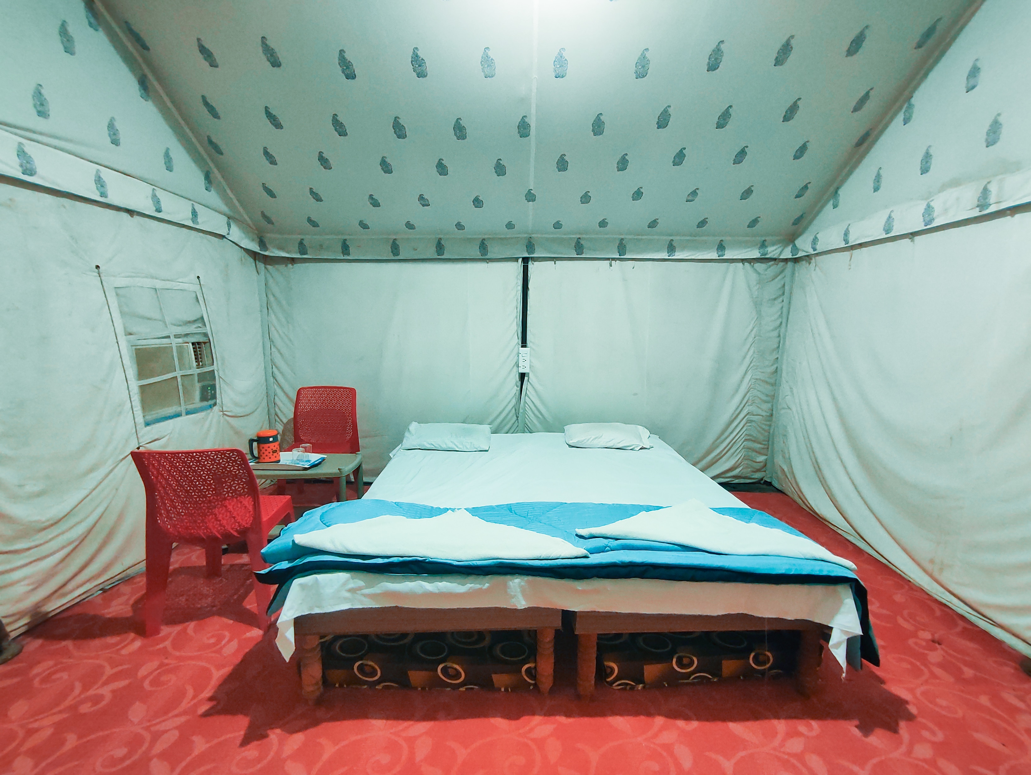 White Desert Camp - Tap to explore photos