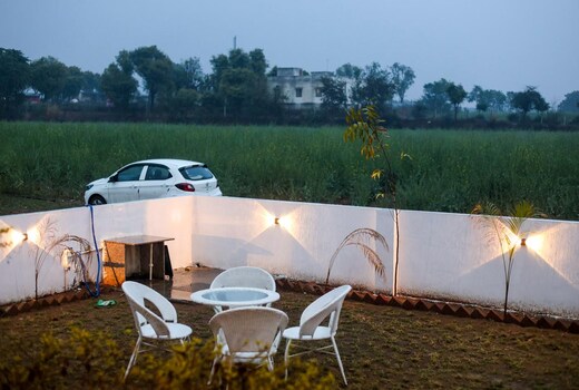 Luxuria Farmstays