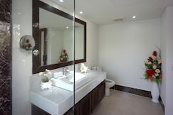 Casuarina Shores, Phuket