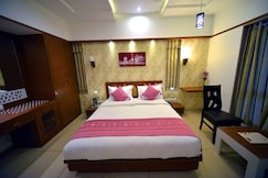 The Grand Imperial Hotel, Kotda Sangani